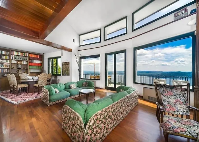 Vila Contessa - Panoramic Massino Visconti