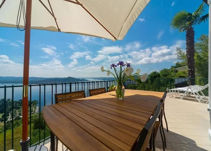 Vila Contessa - Panoramic Massino Visconti